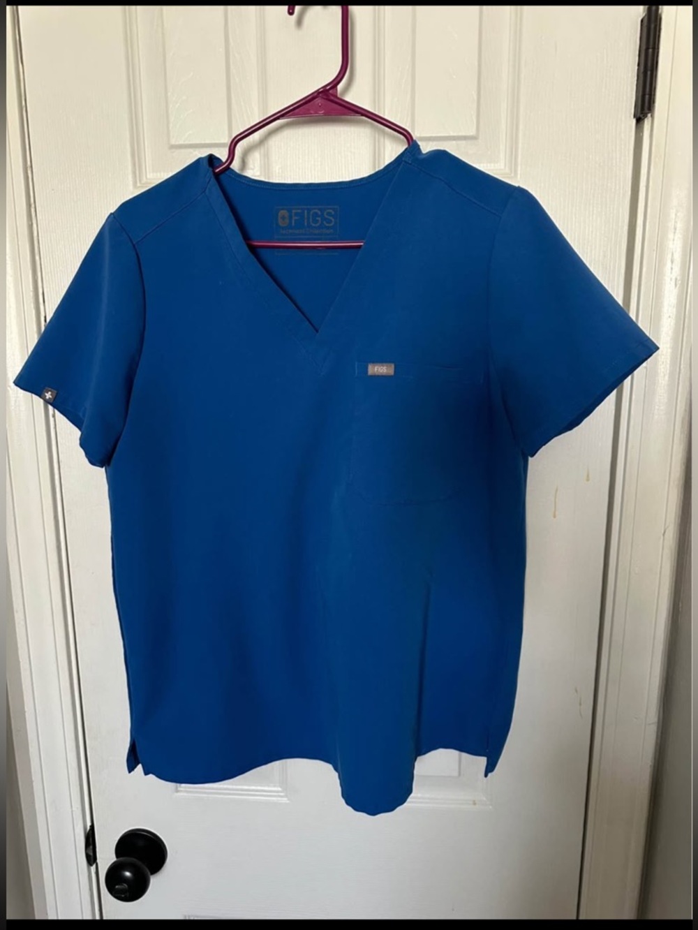 FIGS Scrub Top and Bottom in Royal Blue